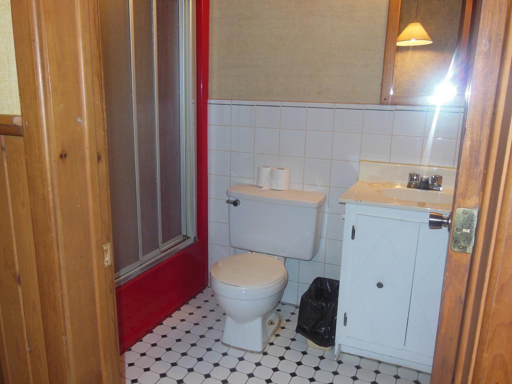 Motel Le Paysan Montréal Buitenkant foto